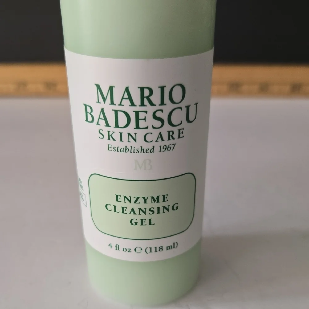 Mario Badescu Enzyme Cleansing Gel & Aloe Cucumber Facial Spray Set NEW